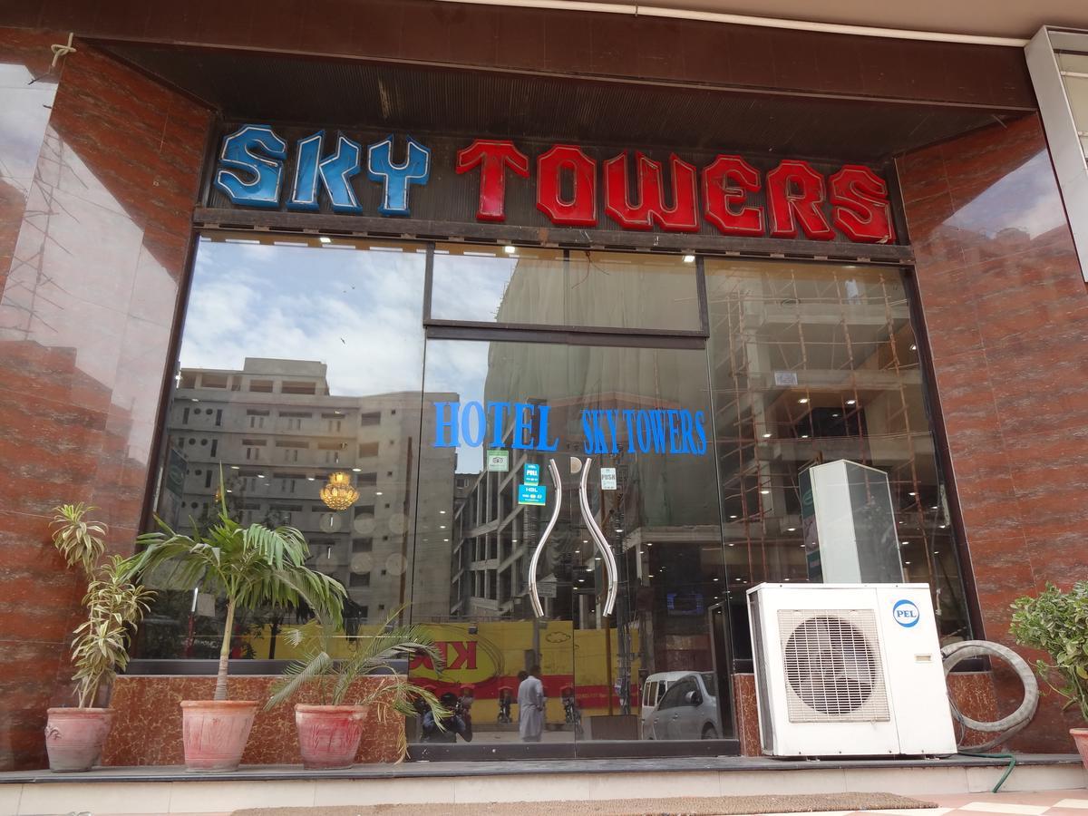 Hotel Sky Towers Karachi Bagian luar foto